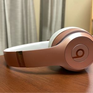 Rose Gold Beats Solo 3 Wireless (Still available) (Less than a Year old)